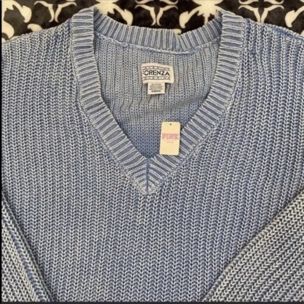 Pink Victoria’s Secret Fishermen V-Neck Sweater - Picture 2 of 6